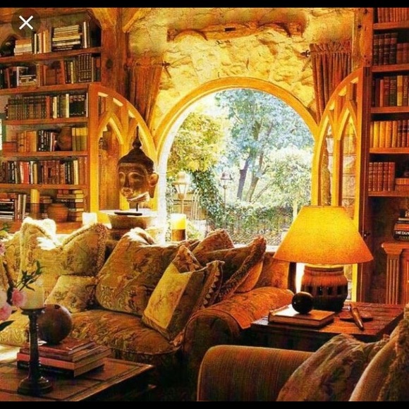 Hufflepuff outfit mystery box 6+ piece - Picture 2 of 5